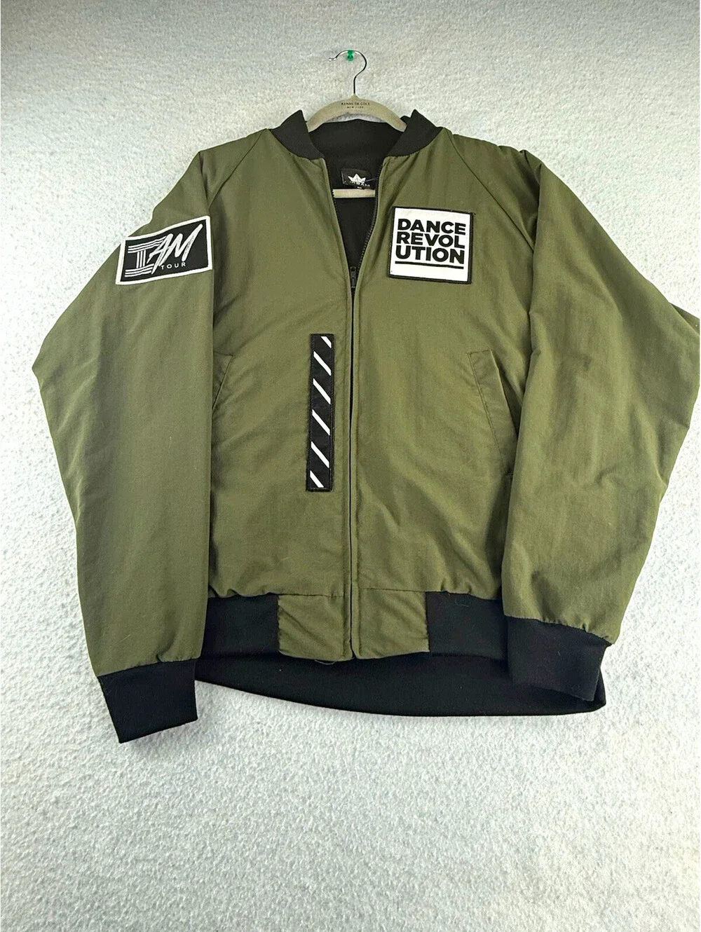 Urban Empire AM Tour Men's Green/Black Full Zip Band Collar Bomber Jacket, M Y2K
